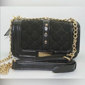 Bebe olive green crossbody bag with gold chain strap detail